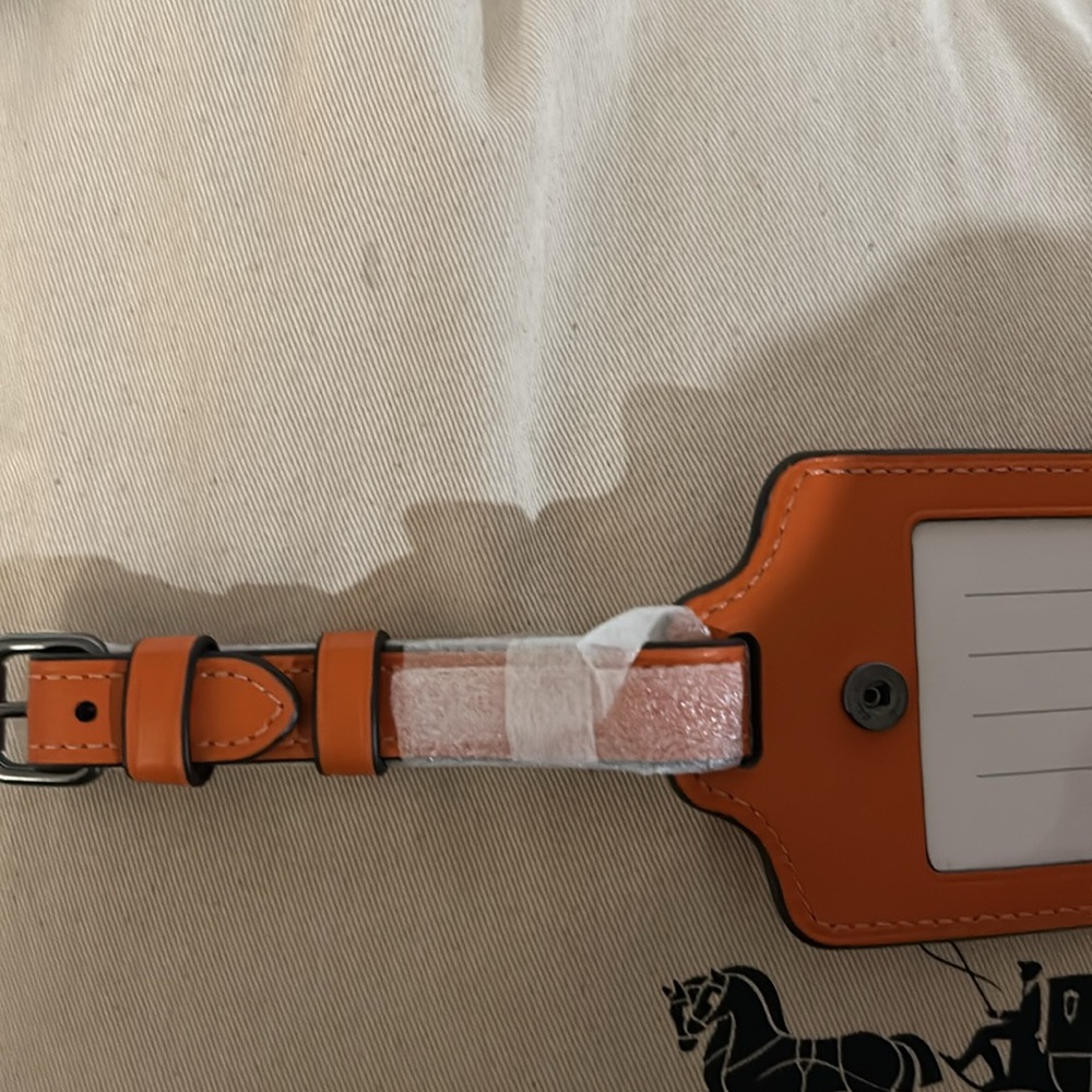 Coach large luggage tag. Authentic. - Picture 4 of 7